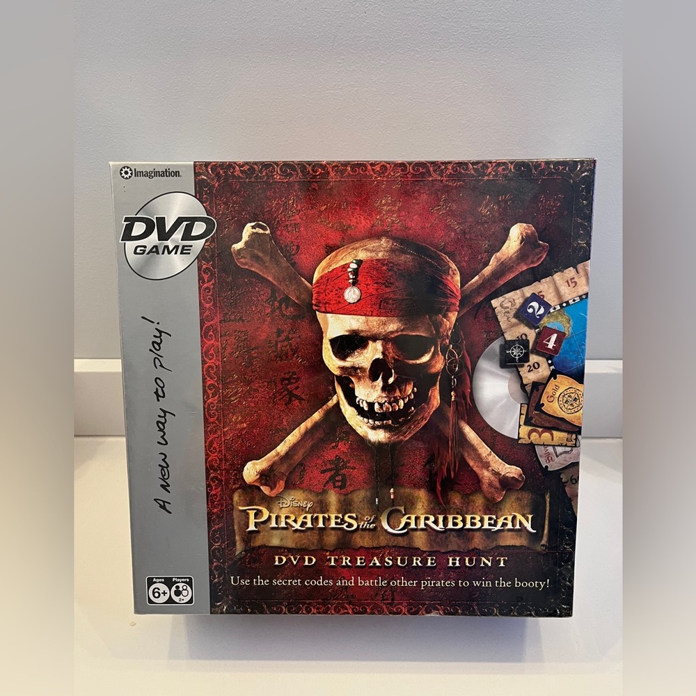 2006 Disney Pirates of the Caribbean dvd family board game